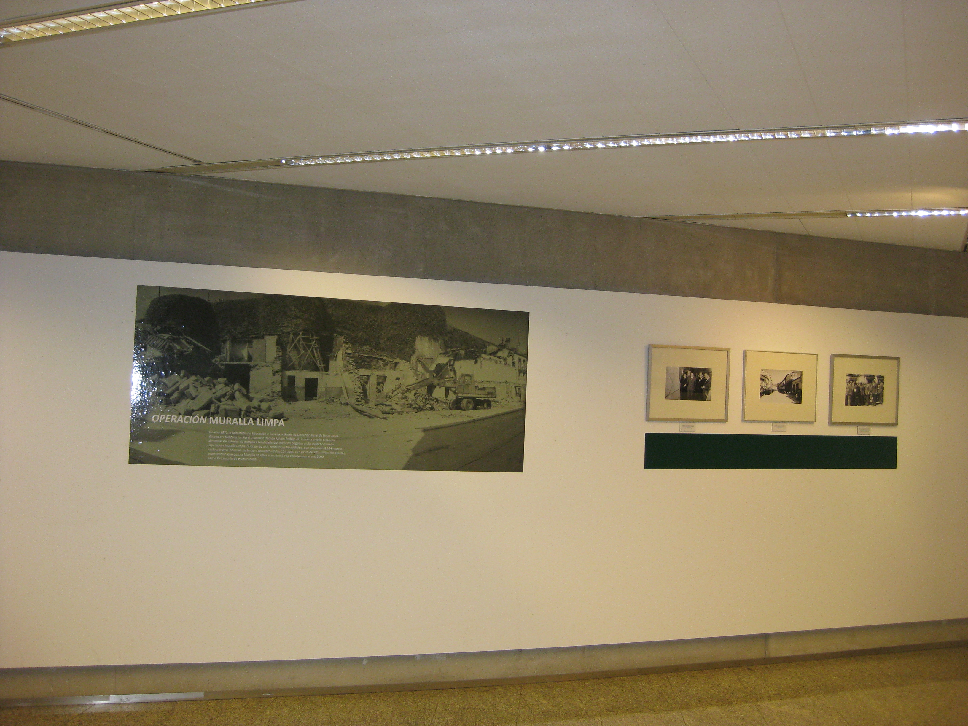  Sala de exposicións do edificio administrativo da Xunta de Galicia en Lugo