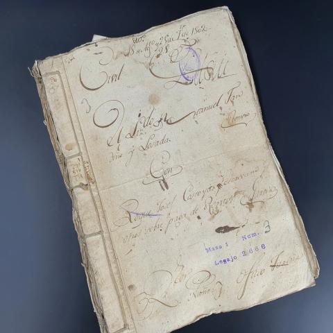 Arquivo do Reino de Galicia. Real Audiencia de Galicia. Preito de Manuel Fandiño Losada con Roque José Costoya, escribán, e outros, sobre paga de rendas. 1801-1804. Sign.: 2666-3