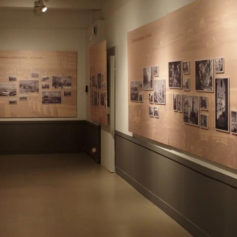Arquivo do Reino de Galicia. Imaxe da mostra "Envíame unha postal" no Arquivo do Reino de Galicia.