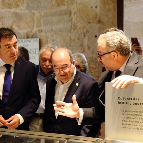 Visita exposiciones