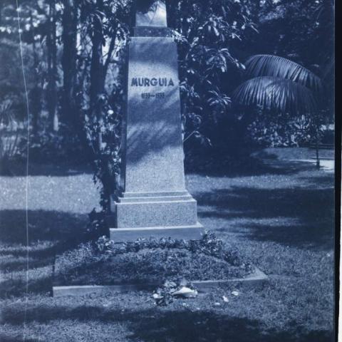 Arquivo do Reino de Galicia. Colección fotográfica. A Coruña : Monumento a Manuel Murguía. Ca. 1933. Sign.: 3845