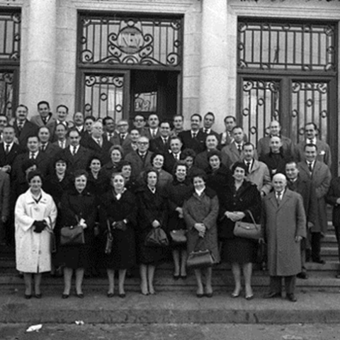 Lugo. Claustro do Instituto. J.L. Vega, 1961. Sig. 4920-2