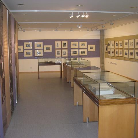 AHPLugo. Sala de exposicións