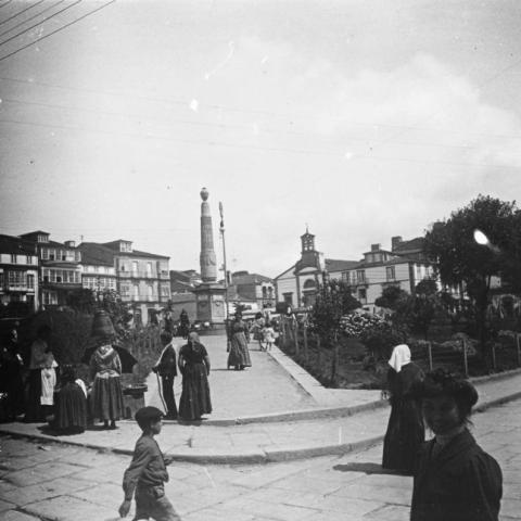 Colección fotográfica. Ferrol: Plaza de Churruca. Ca. 1910-1915. Sign. 1.289.