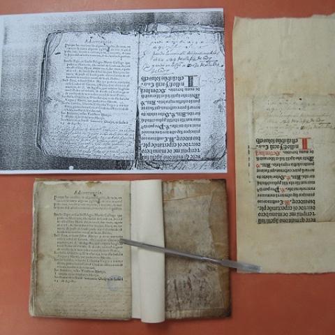 Imágenes de la Cartilla de fiestas, del fragmento del Misal Compostelano y disposición original de éste en la guarda cartón trasera del libro.
