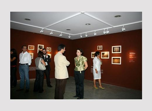 Exposición “Contido e vestimena. Imaxes de Arquivos