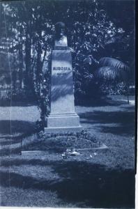 Arquivo do Reino de Galicia. Colección fotográfica. A Coruña : Monumento a Manuel Murguía. Ca. 1933. Sign.: 3845